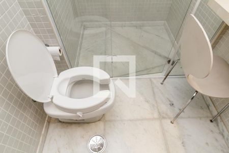 Apartamento à venda com 269m², 3 quartos e 4 vagasBanheiro 3 - Suíte
