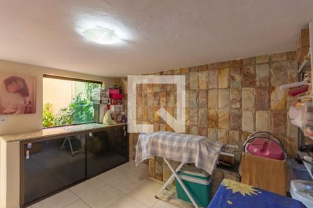 Casa à venda com 252m², 3 quartos e 4 vagas Casa à venda com 252m², 3 quartos e 4 vagasQuarto de Serviço