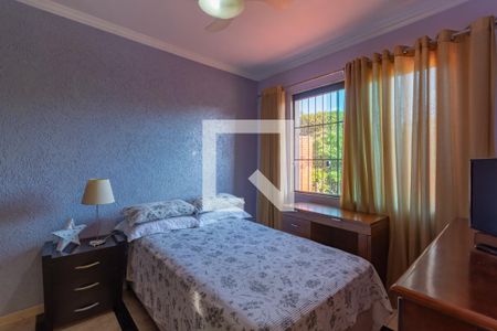 Casa à venda com 252m², 3 quartos e 4 vagas Casa à venda com 252m², 3 quartos e 4 vagasQuarto 1