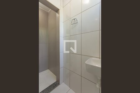 Casa à venda com 252m², 3 quartos e 4 vagas Casa à venda com 252m², 3 quartos e 4 vagasBanheiro de Serviço