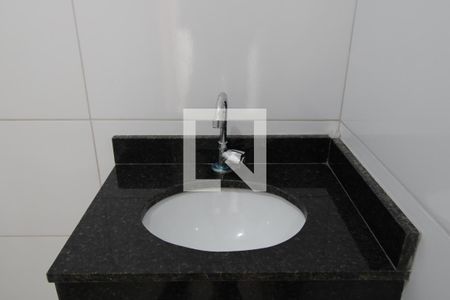 Apartamento para alugar com 41m², 2 quartos e sem vagaBanheiro