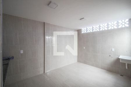 Apartamento para alugar com 45m², 2 quartos e sem vagaBanheiro