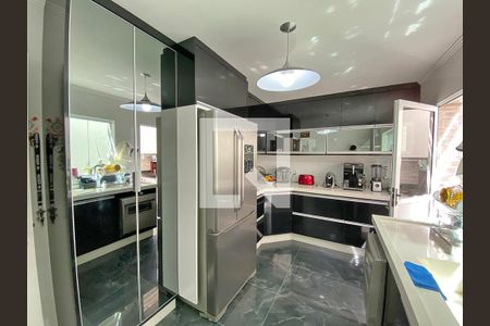 Casa para alugar com 111m², 3 quartos e 3 vagasCozinha