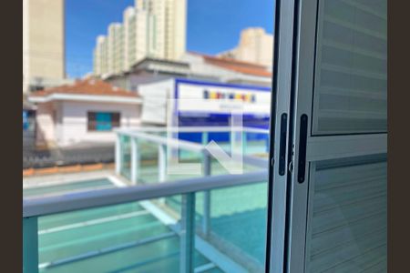 Casa para alugar com 111m², 3 quartos e 3 vagasSuíte - varanda