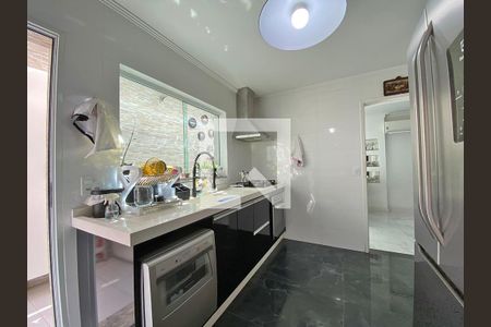 Casa para alugar com 111m², 3 quartos e 3 vagasCozinha