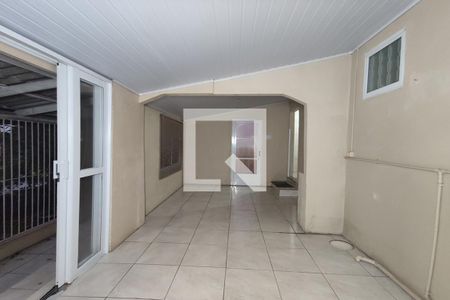 Casa para alugar com 86m², 2 quartos e 1 vaga Casa para alugar com 86m², 2 quartos e 1 vagaQuintal