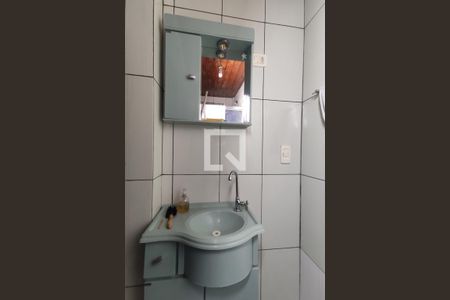 Casa para alugar com 86m², 2 quartos e 1 vaga Casa para alugar com 86m², 2 quartos e 1 vagaBanheiro