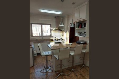 Apartamento à venda com 4 quartos, 216m² em Pompeia, São Paulo