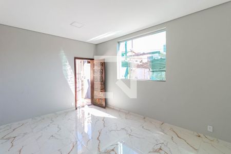 Sala de casa à venda com 2 quartos, 62m² em Califórnia, Belo Horizonte