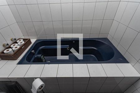 Banheiro de kitnet/studio para alugar com 1 quarto, 36m² em Vila Nogueira, Diadema