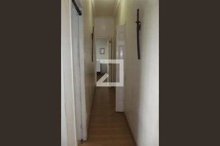 Apartamento à venda com 80m², 2 quartos e 1 vagaCorredor