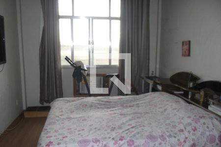 Apartamento à venda com 80m², 2 quartos e 1 vagaQuarto 2