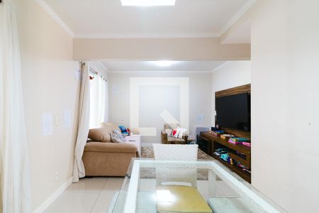 Casa de condomínio para alugar com 143m², 3 quartos e 3 vagas Casa de condomínio para alugar com 143m², 3 quartos e 3 vagasSala