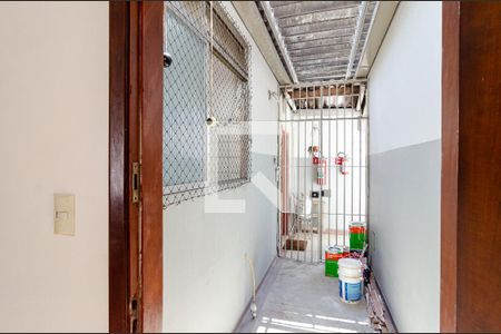 Apartamento para alugar com 70m², 2 quartos e sem vagaEntrada