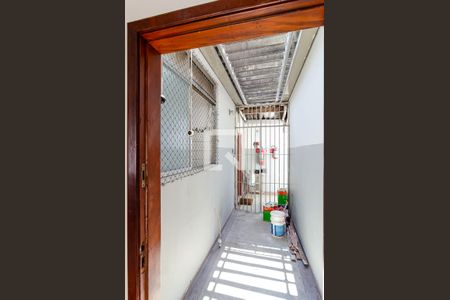 Apartamento para alugar com 70m², 2 quartos e sem vagaEntrada