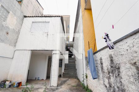 Casa para alugar com 30m², 1 quarto e sem vagaQuintal