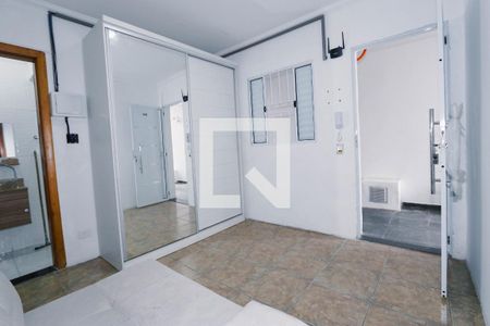 Sala/Quarto de casa para alugar com 1 quarto, 30m² em Vila Butantã, São Paulo