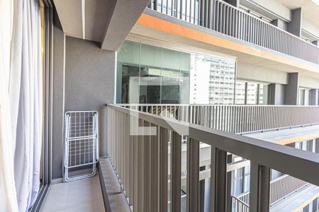 Varanda de kitnet/studio à venda com 1 quarto, 27m² em Consolação, São Paulo