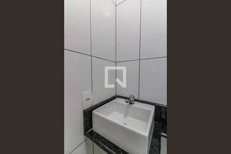 Casa de condomínio à venda com 70m², 2 quartos e 1 vagaSuíte 2 - Banheiro