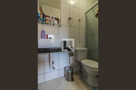 Casa de condomínio à venda com 70m², 2 quartos e 1 vagaSuíte 1 - Banheiro