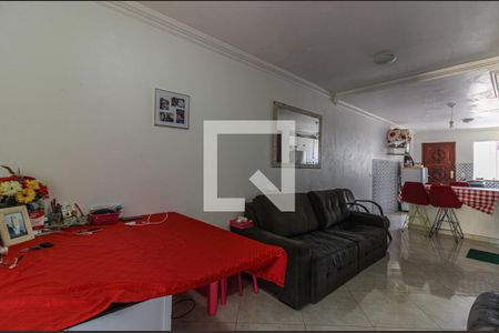 Sala de casa de condomínio à venda com 2 quartos, 70m² em Vargem Grande, Rio de Janeiro