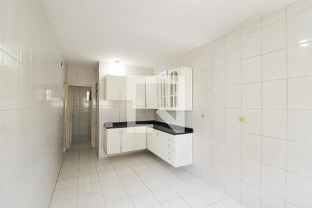 Cozinha de casa para alugar com 1 quarto, 70m² em Vila Ester (zona Norte), São Paulo