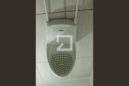 Casa para alugar com 80m², 4 quartos e sem vagaChuveiro