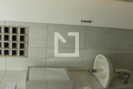 Casa para alugar com 80m², 4 quartos e sem vagaBanheiro da Suíte