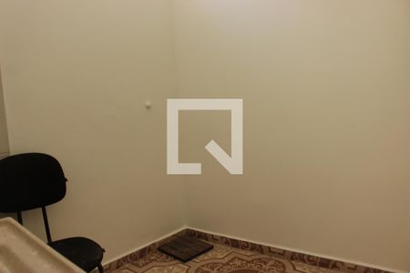 Casa para alugar com 80m², 4 quartos e sem vagaÁrea de Serviço