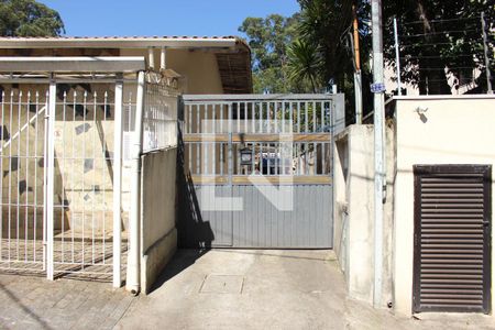 Casa para alugar com 80m², 4 quartos e sem vagaFachada