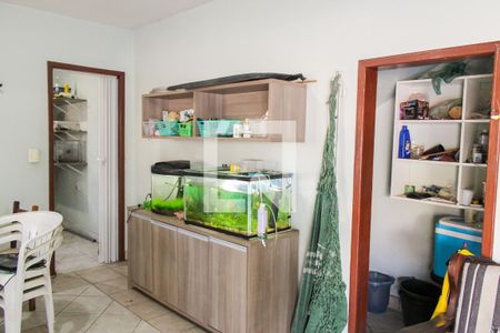 Casa à venda com 220m², 3 quartos e 2 vagas Casa à venda com 220m², 3 quartos e 2 vagasGaragem