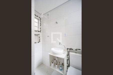 Casa à venda com 383m², 10 quartos e 3 vagasBanheiro Social - Casa 3