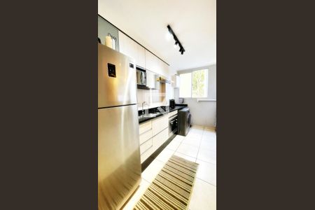 Apartamento à venda com 44m², 2 quartos e 1 vaga Apartamento à venda com 44m², 2 quartos e 1 vagaCozinha e Área de Serviço