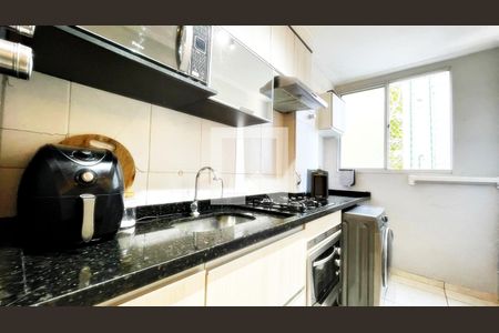 Apartamento à venda com 44m², 2 quartos e 1 vaga Apartamento à venda com 44m², 2 quartos e 1 vagaCozinha