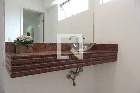 Apartamento à venda com 70m², 2 quartos e 1 vagaBanheiro 