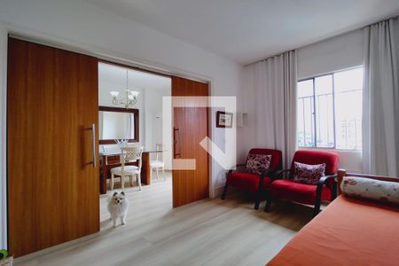 Apartamento à venda com 70m², 2 quartos e 1 vaga Apartamento à venda com 70m², 2 quartos e 1 vagaSala