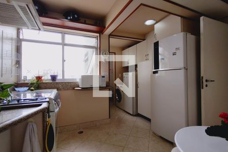 Apartamento à venda com 70m², 2 quartos e 1 vaga Apartamento à venda com 70m², 2 quartos e 1 vagaCozinha - Armários