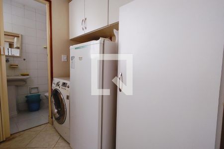 Apartamento à venda com 70m², 2 quartos e 1 vaga Apartamento à venda com 70m², 2 quartos e 1 vagaÁrea de Serviço