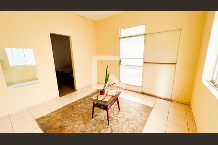 Sala de casa para alugar com 4 quartos, 360m² em Prado, Belo Horizonte