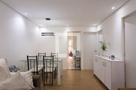 Sala de apartamento à venda com 3 quartos, 62m² em Vila Esperança, São Paulo