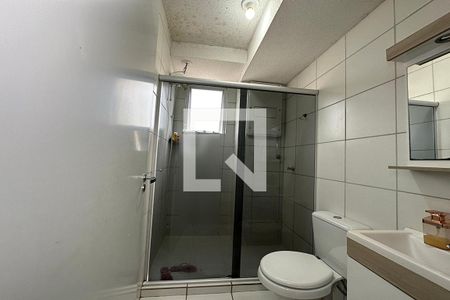 Banheiro de apartamento à venda com 2 quartos, 52m² em Feitoria, São Leopoldo