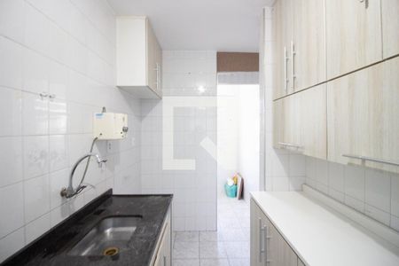 Apartamento para alugar com 41m², 2 quartos e 1 vaga Apartamento para alugar com 41m², 2 quartos e 1 vagaCozinha- Lavanderia
