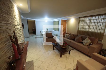 Sala de apartamento para alugar com 2 quartos, 265m² em Planalto, Belo Horizonte