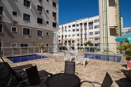 Apartamento para alugar com 48m², 2 quartos e 1 vaga Apartamento para alugar com 48m², 2 quartos e 1 vagaÁrea comum - Piscina