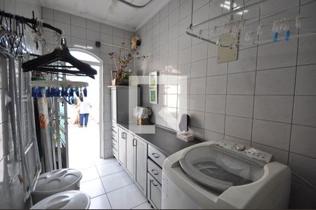 Casa à venda com 420m², 4 quartos e 8 vagasÁrea de Serviço