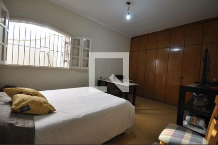 Casa à venda com 420m², 4 quartos e 8 vagasQuarto 3