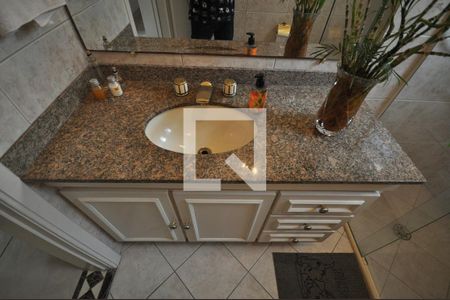 Banheiro Social de casa à venda com 4 quartos, 420m² em Jardim Leonor Mendes de Barros, São Paulo