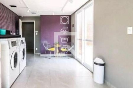 Studio à venda com 46m², 1 quarto e 1 vaga Studio à venda com 46m², 1 quarto e 1 vagaÁrea comum