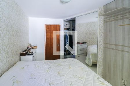 Suíte de casa de condomínio para alugar com 3 quartos, 202m² em Ipanema, Porto Alegre