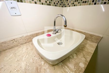 Apartamento para alugar com 60m², 2 quartos e 1 vagaBanheiro